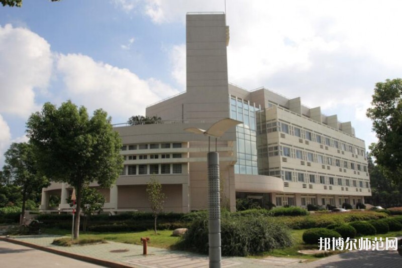嘉興師范學院南湖學院招生辦聯(lián)系電話