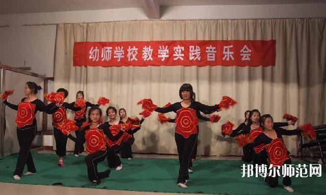 湖北2020年讀幼師學(xué)校學(xué)什么專業(yè)好