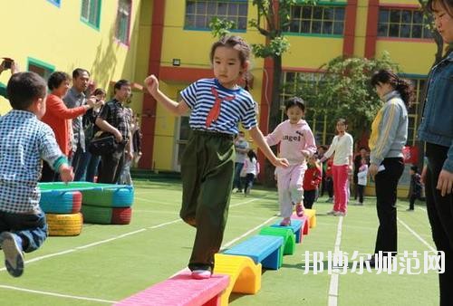 貴陽(yáng)2020年中專幼師學(xué)?？梢钥即髮? width=
