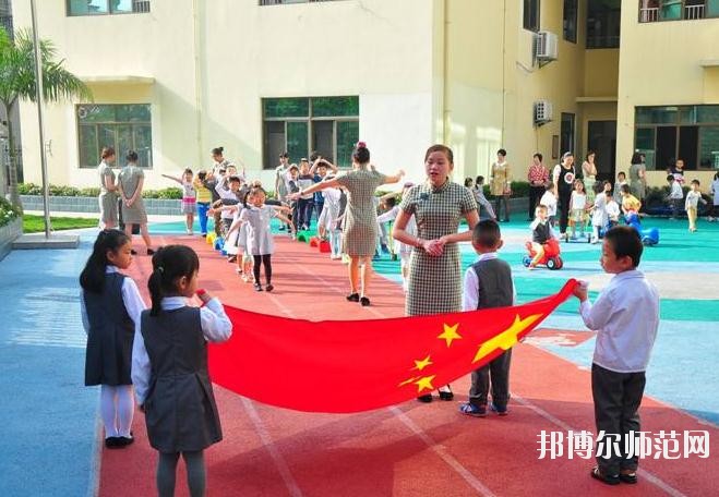 廣州2020年幼師學(xué)校讀出來是什么文憑