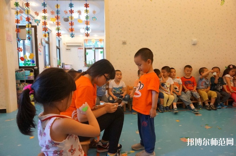 武漢2020年幼師學校什么專業(yè)比較好