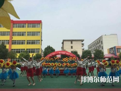 遵義2020年在幼師學(xué)校學(xué)什么專業(yè)好