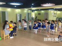 十堰2020年幼師學(xué)校什么專業(yè)適合男生