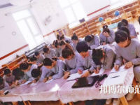 湛江2020年男生在幼師學校學什么好