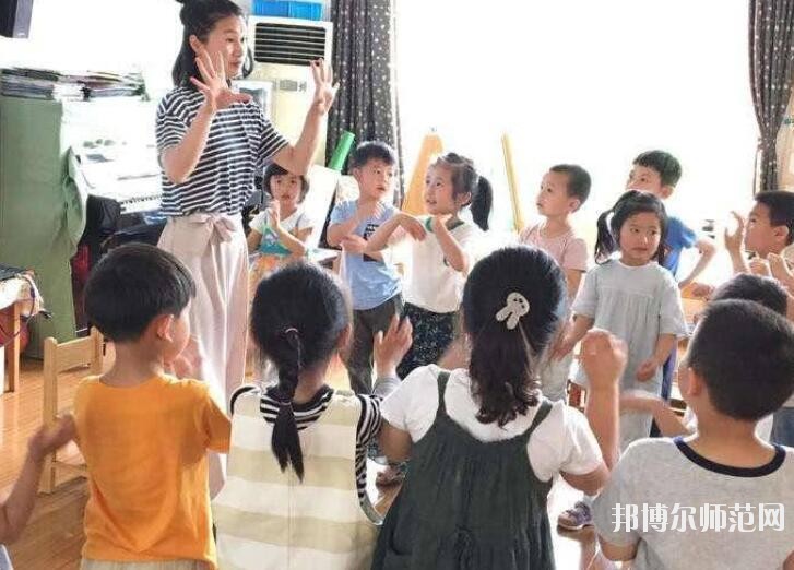 重慶2021年讀幼師學(xué)校哪個(gè)專業(yè)好