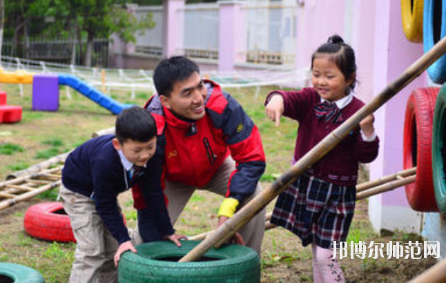 滄州2021年男生讀幼師學(xué)校學(xué)什么好