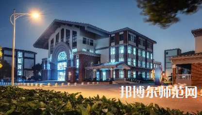 2023年上海師范大學(xué)天華學(xué)院最新排名(全國(guó)排名和地區(qū)排名)