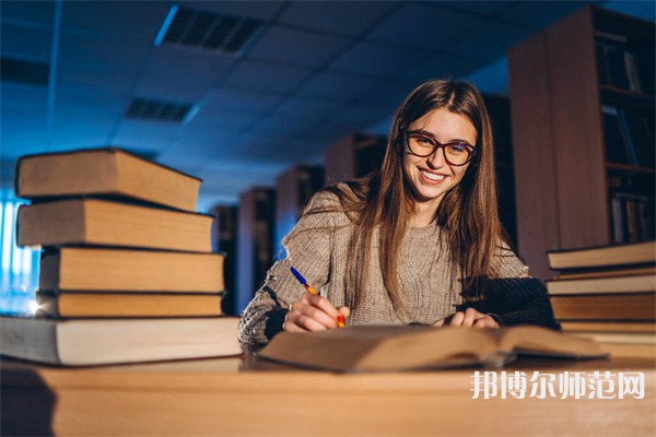 和田地區(qū)小學教育學校有哪些 和田地區(qū)小學教育學校名單一覽表